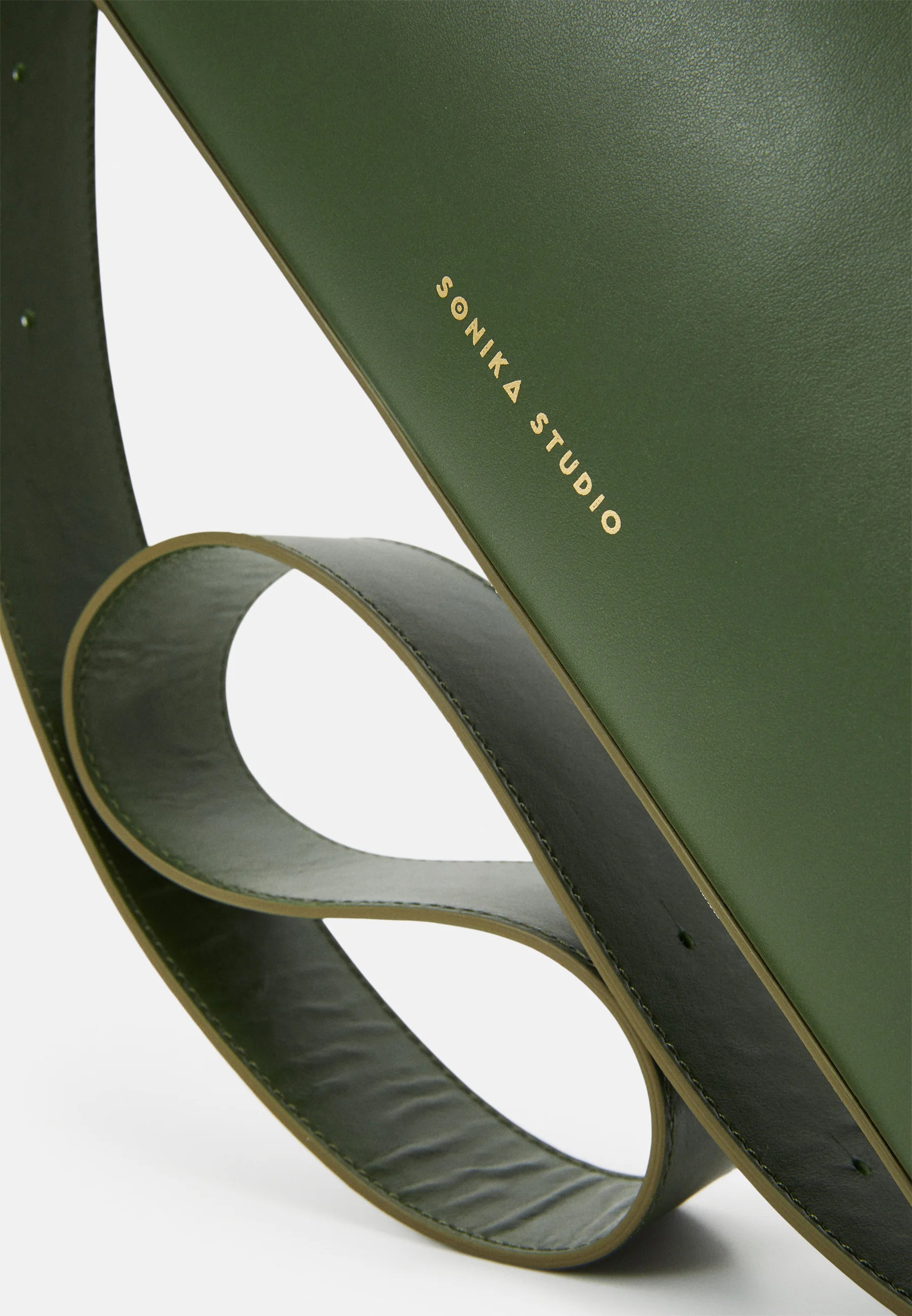 Sac Allongé à Bandoulière Ajustable Sothéary - Cuir vert matcha