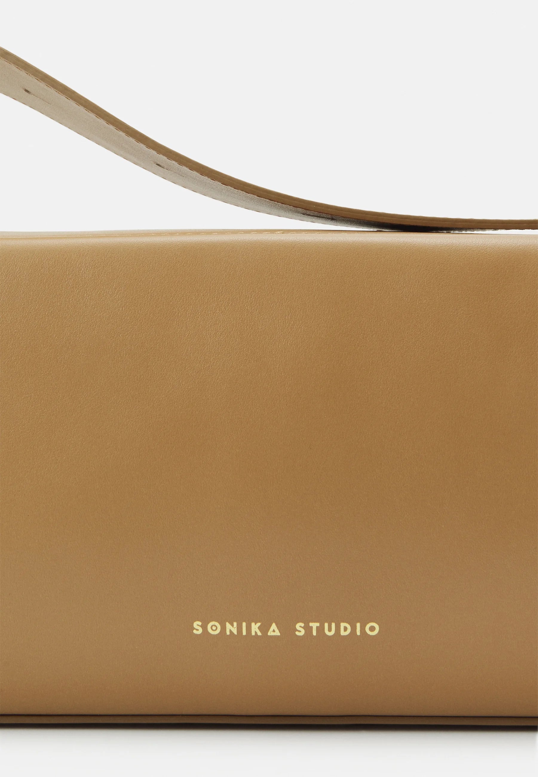 Sac Allongé à Bandoulière Ajustable Sothéary - Cuir noisette