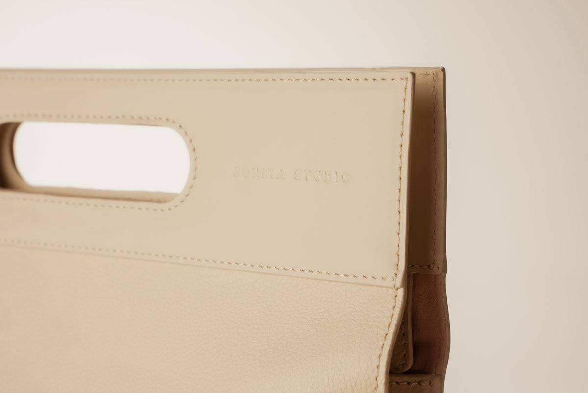 Work Laptop Tote Bag Simone - Black Leather
