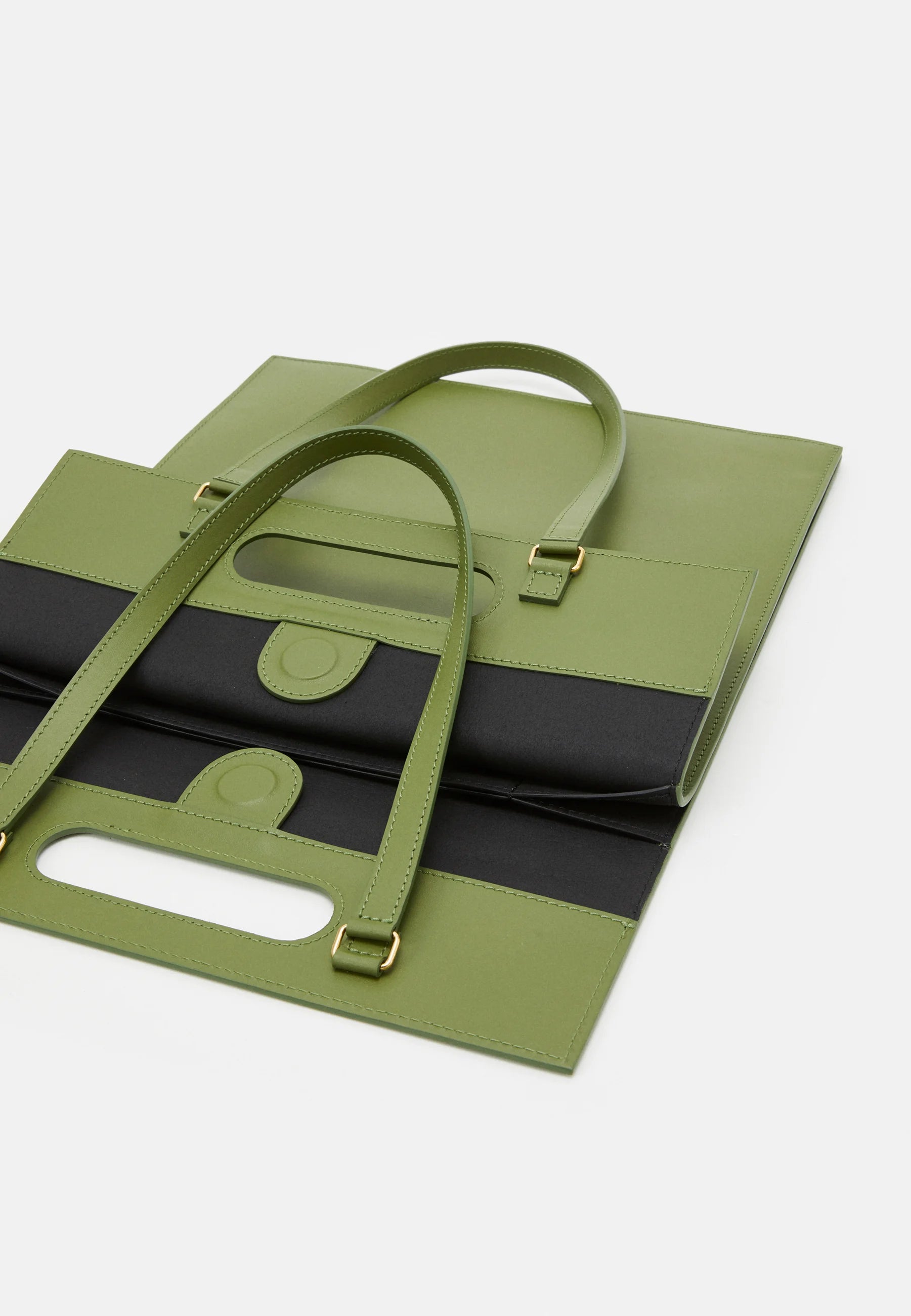 Cabas plat ordinateur Sarany - Cuir vert