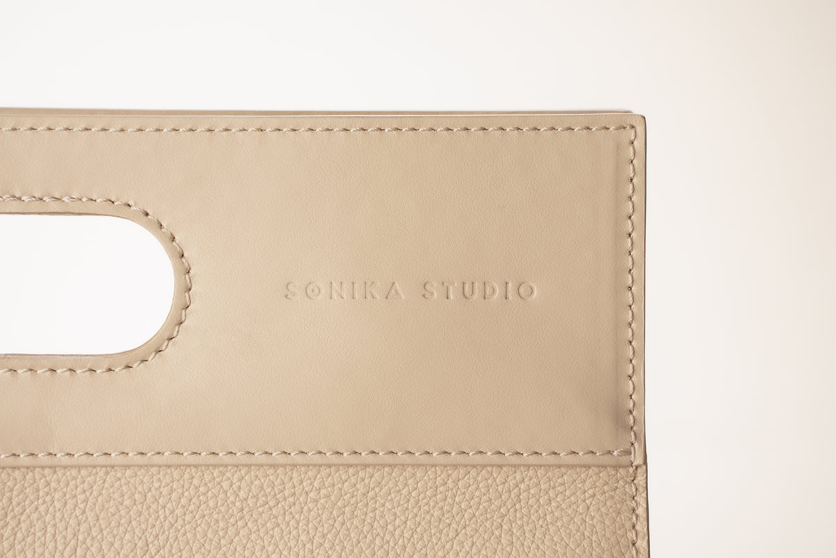 Work Laptop Tote Bag Simone -  Black Leather