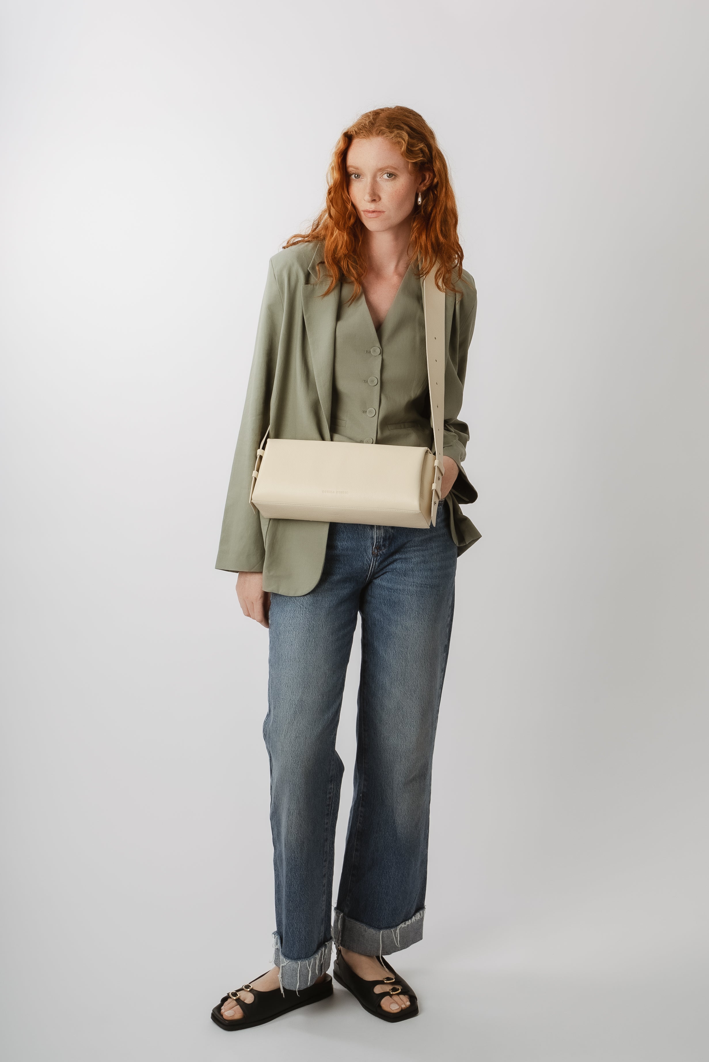 Sac Allongé à Bandoulière Ajustable Sothéary - Cuir grainé ivoire
