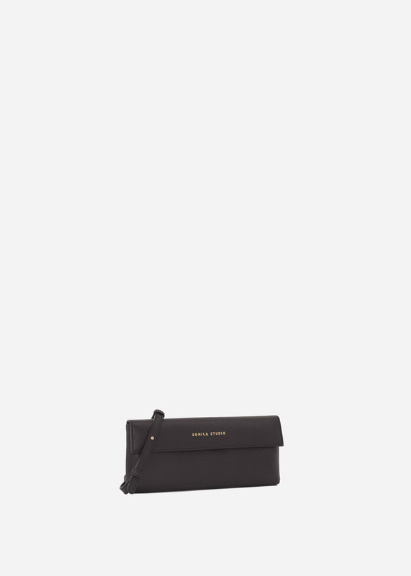 Sokhaya | Black leather